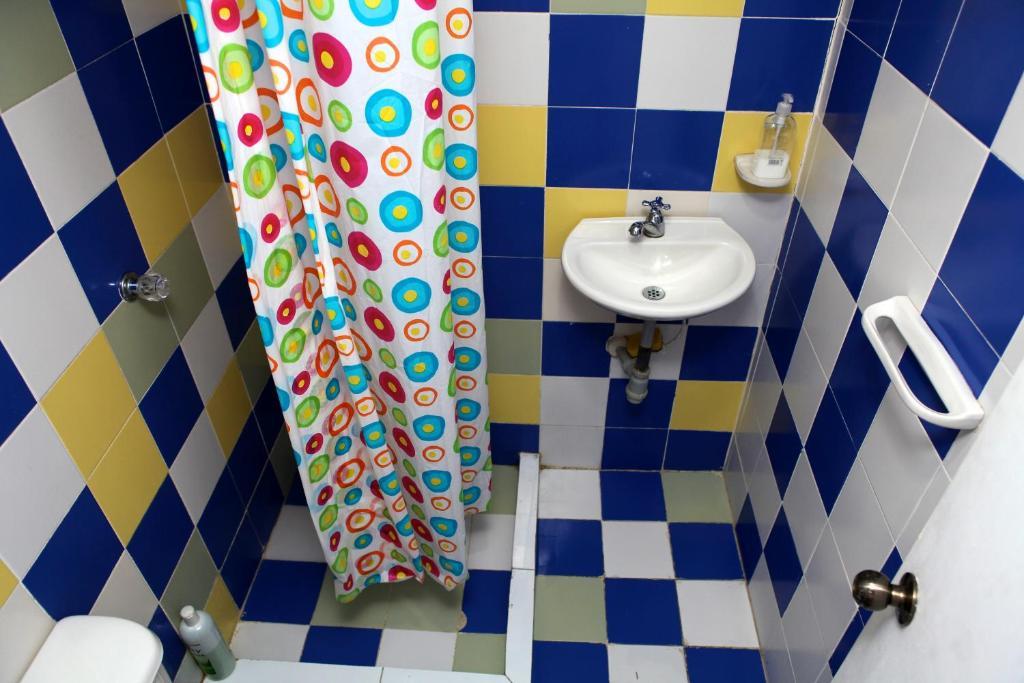 Blue Almond Hostel - San Andres Номер фото