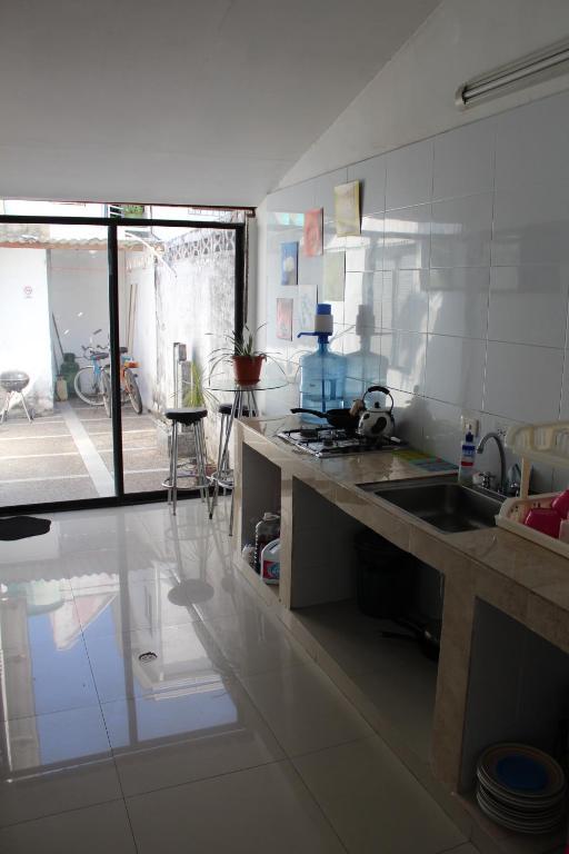 Blue Almond Hostel - San Andres Экстерьер фото